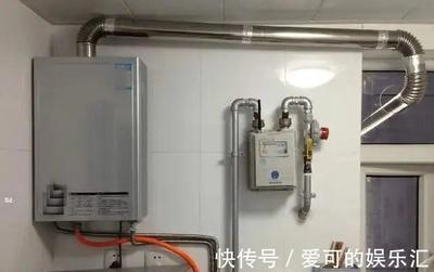 冬天燃氣熱水器一洗澡就涼颼颼，師傅揭秘 少了循環系統與彎頭里的大學問